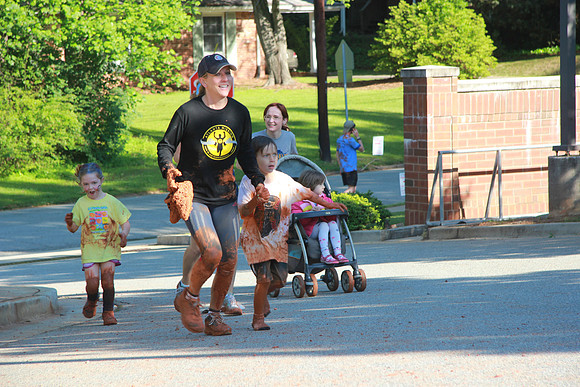 MudRunMG-5028 - May 2015