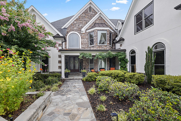 MLS_2048x1365_RE-Duffy-9705 Autry Falls Drive Johns Creek-08-2024-Kristin_Boyer_IMG-3284