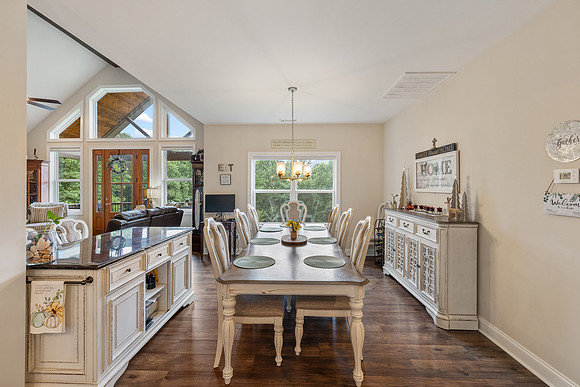 MLS_2048x1365_RE Stewart 489 Meadow Brook Dr YH-BW7A8134