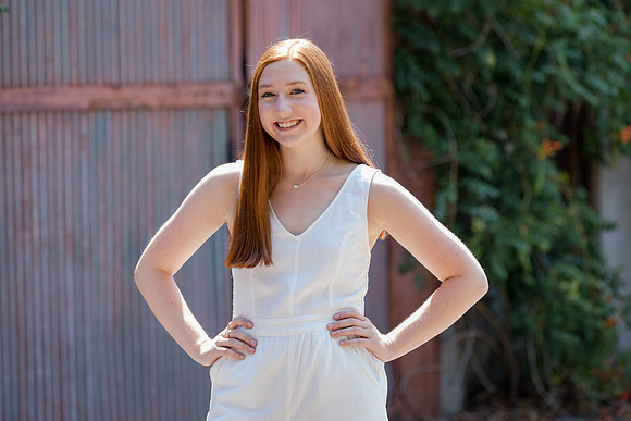 Kristin Boyer SeniorMinis09197Y6A1149_#1