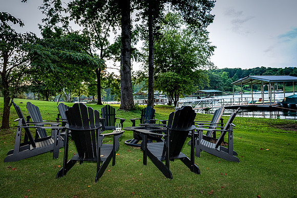 Mmmy_Lake House Decorating-07-2020-Kristin_Boyer_IMG-6944-Edit